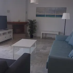 Apartamento In Costa Del Sol With Large Terrace For 9 People, Rincón de la Victoria
