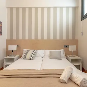 New! Lovely 3-bedroom Loft In Apartamento Bilbao