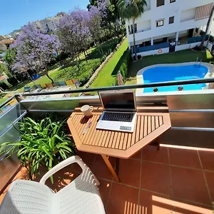 Apartamento Playa Y Centro. De Estilo Con Terraza, Rincón de la Victoria