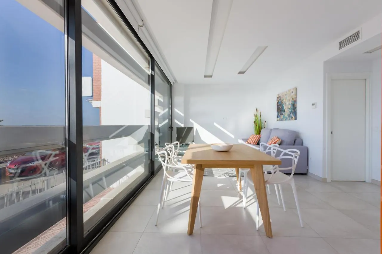 Renthas Calabeach Apartment Rincón de la Victoria