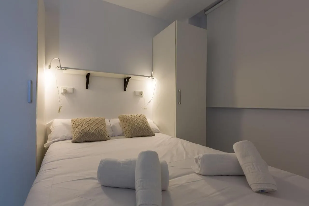 Renthas Calabeach Apartment Rincón de la Victoria