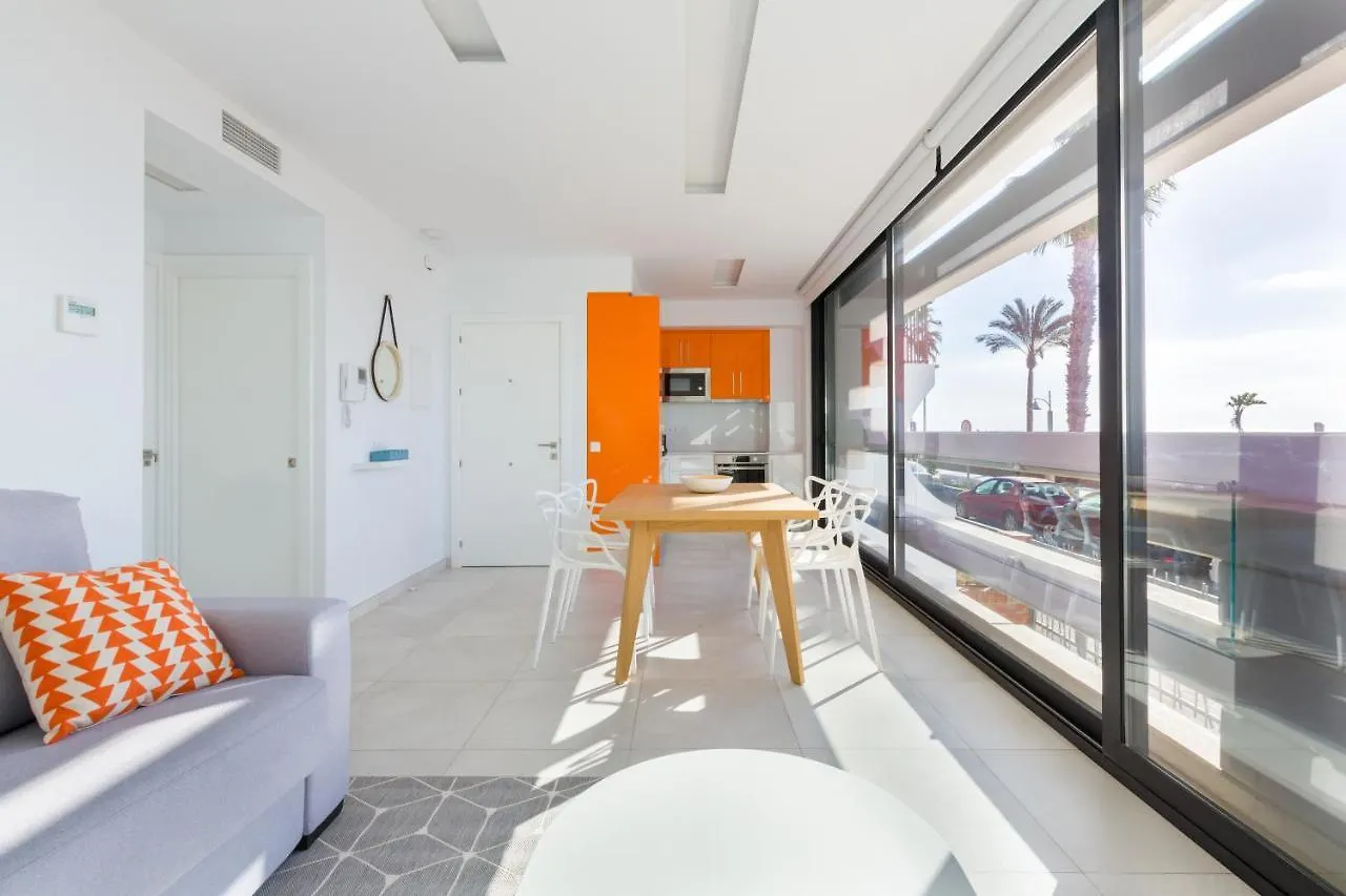 Renthas Calabeach Apartment Rincón de la Victoria
