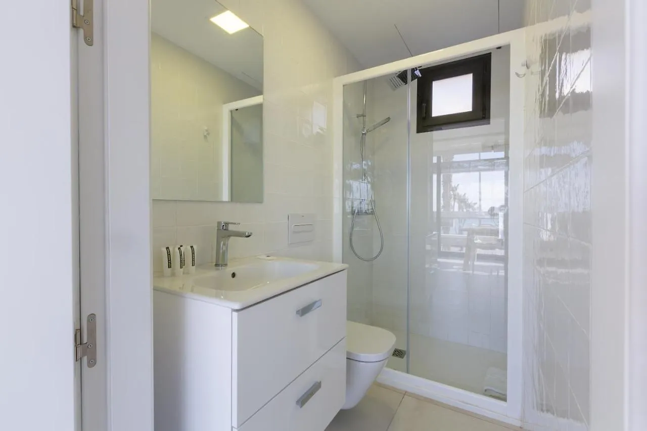 Renthas Calabeach Apartment Rincón de la Victoria