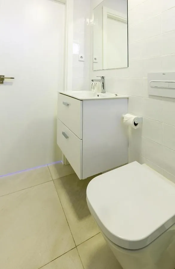 Renthas Calabeach Apartment Rincón de la Victoria España